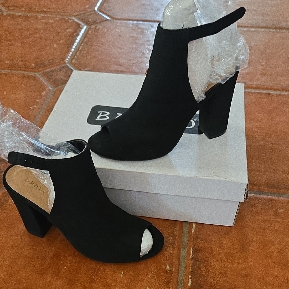 BAMBOO Black Peep-Toe Heels